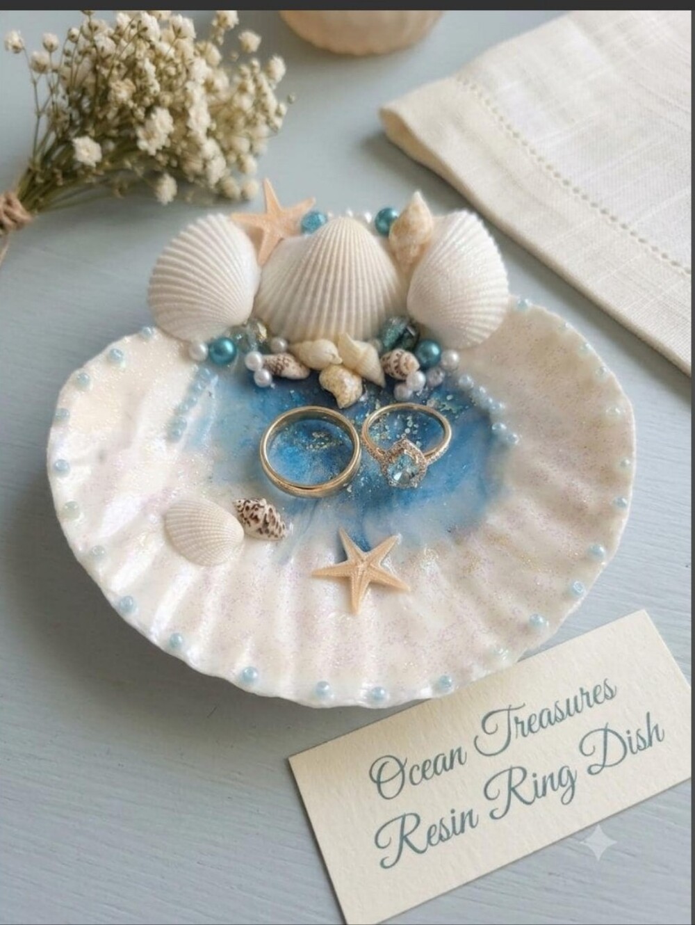 Ocean Treasures Resin Shell Ring Dish - White & Light Blue